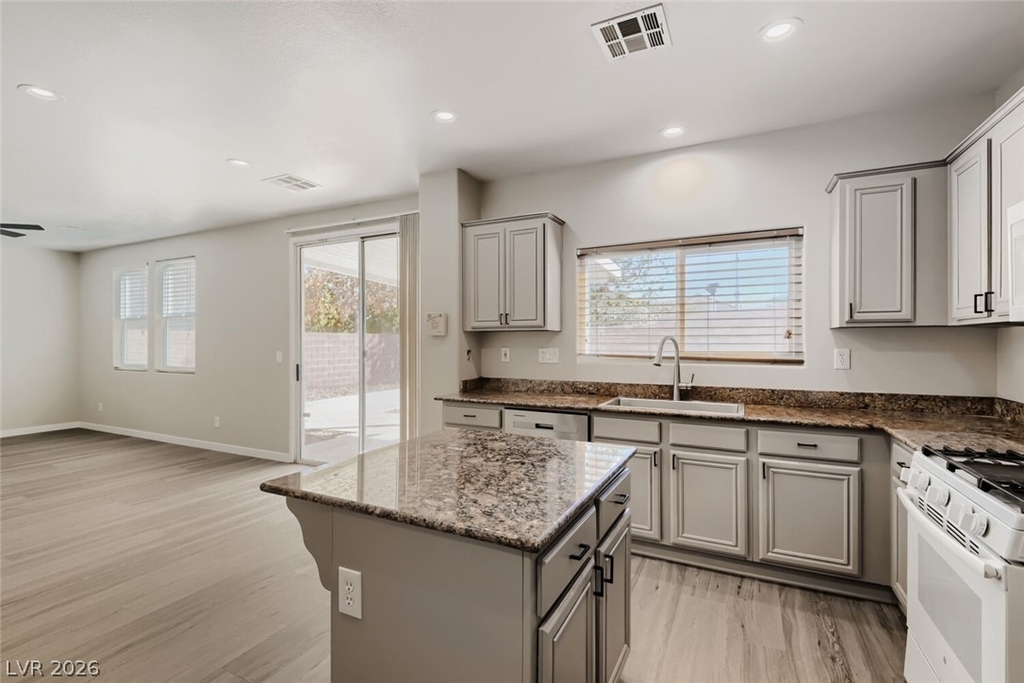 11698 Autunno Street - Photo 3