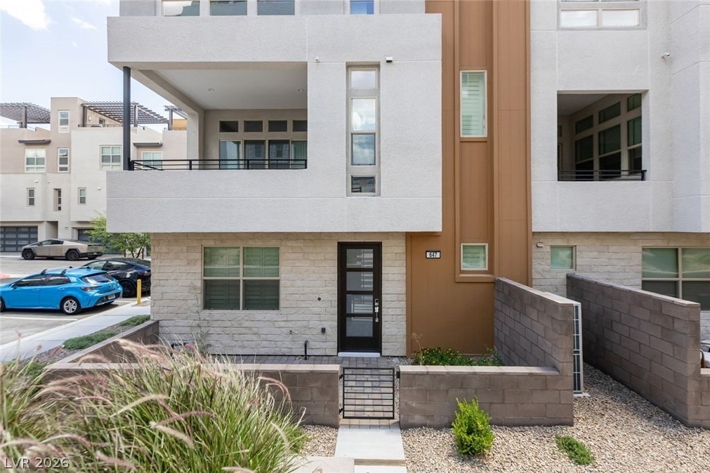 647 Spotted Falcon Street - Photo 2