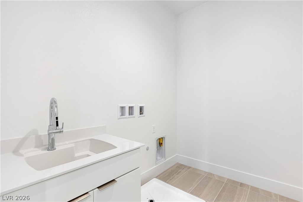647 Spotted Falcon Street - Photo 24