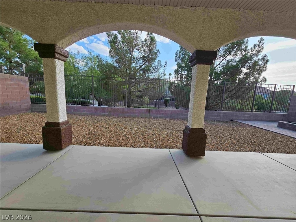 2553 Chateau Clermont Street - Photo 32
