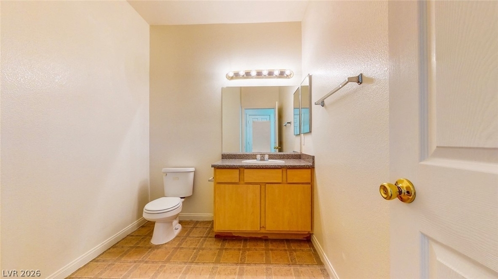 4915 E Russell Road - Photo 10
