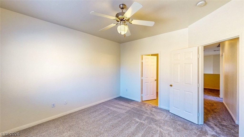 4915 E Russell Road - Photo 14