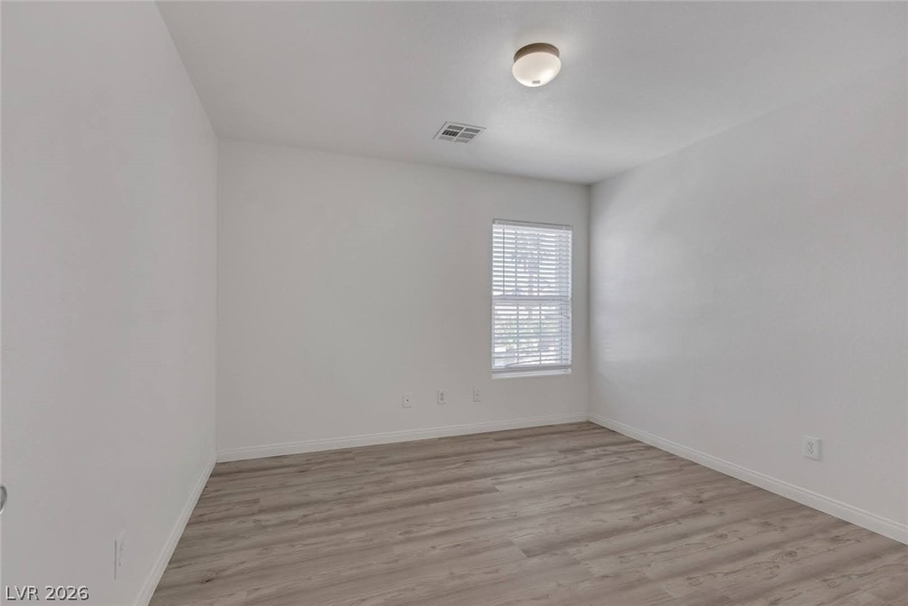 3229 Visionary Bay Avenue - Photo 32