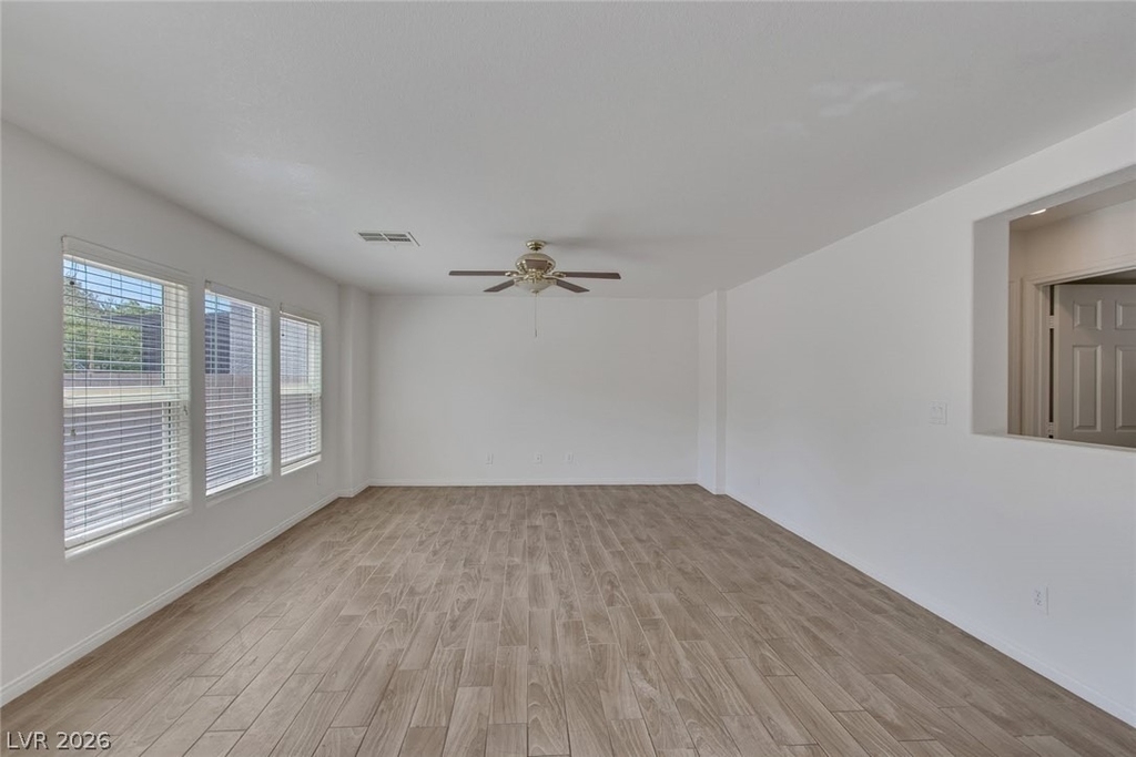 3229 Visionary Bay Avenue - Photo 9