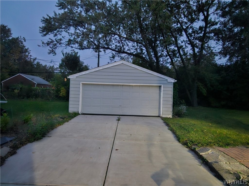 373 Niagara Falls Boulevard - Photo 2