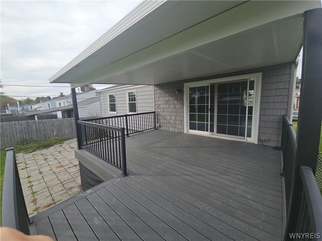 47 W Toulon Drive - Photo 1