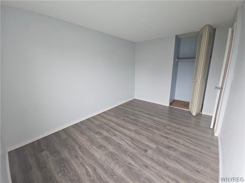 47 W Toulon Drive - Photo 10