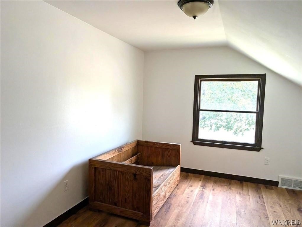 881 Highland Avenue - Photo 12