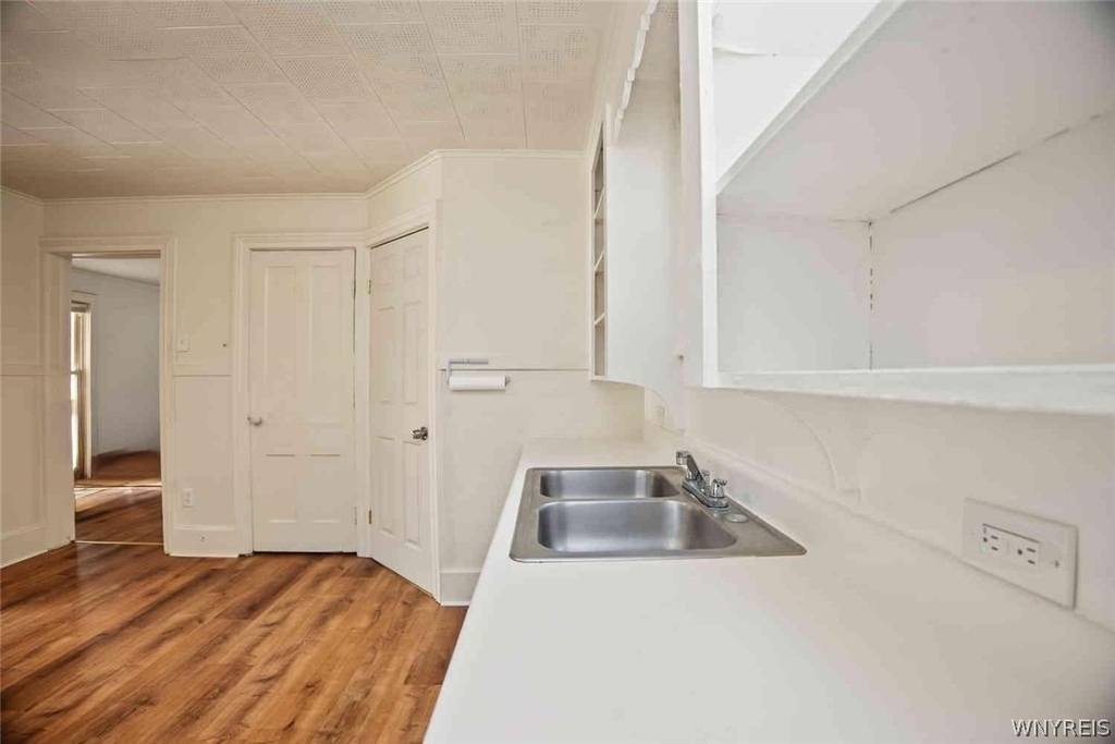 22 Works Place - Photo 18