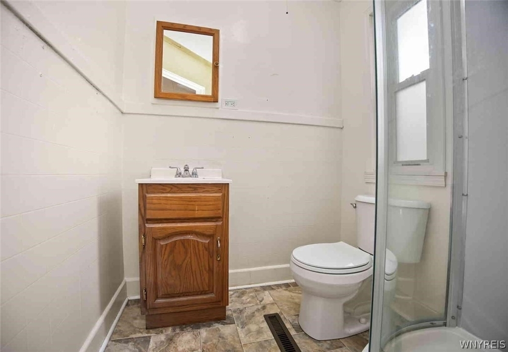 22 Works Place - Photo 24