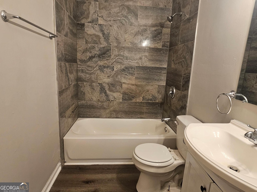 4346 Elkan Avenue - Photo 8