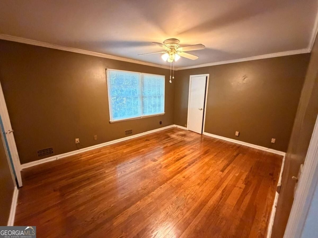 2878 Pine Valley Circle - Photo 11