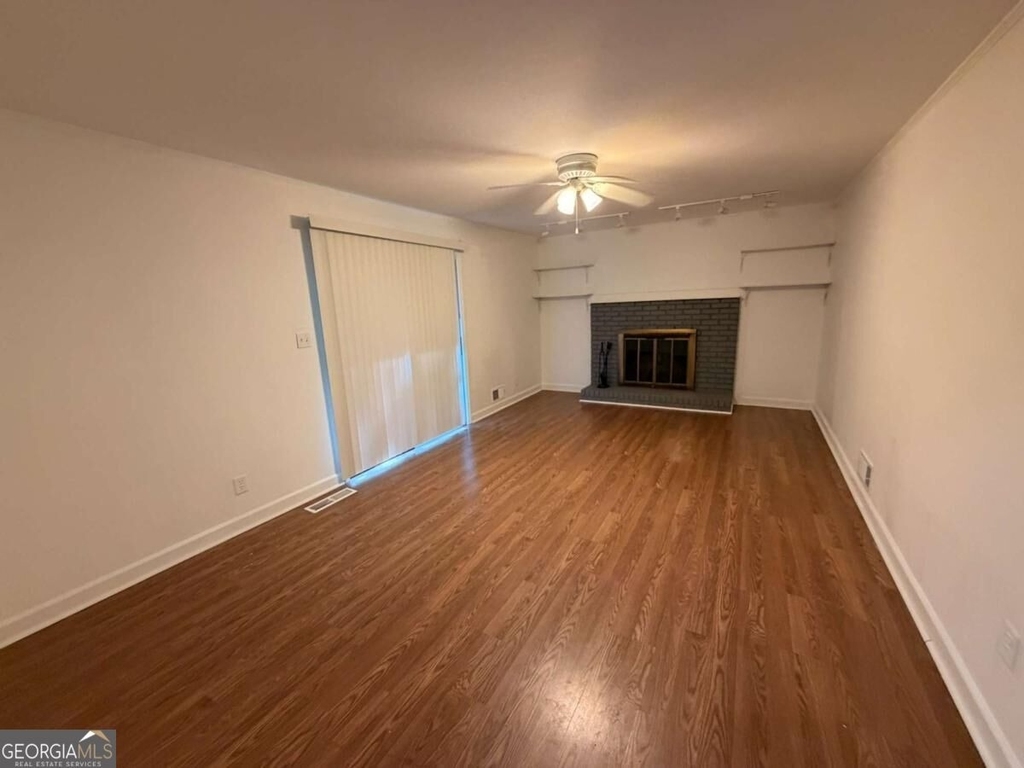 2878 Pine Valley Circle - Photo 2