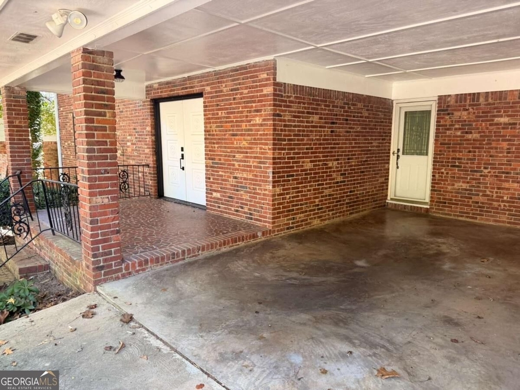 2878 Pine Valley Circle - Photo 1