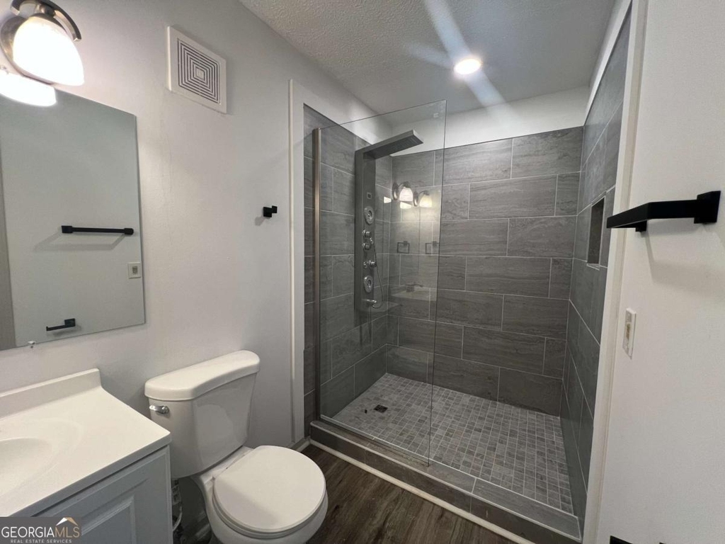 5760 Penfield Place - Photo 11