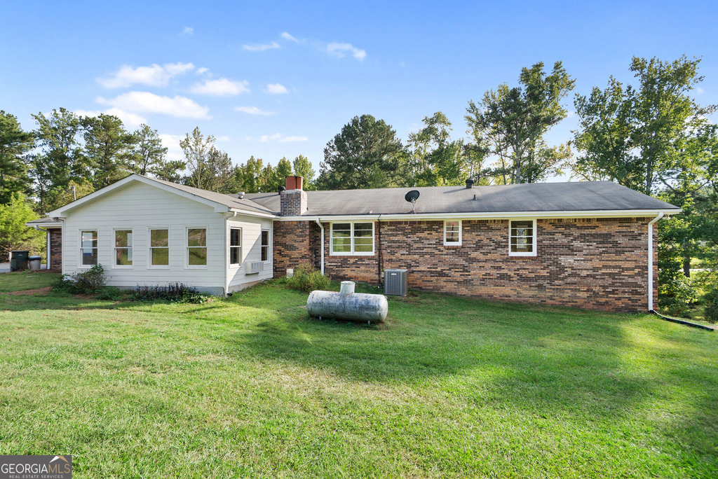 6015 Center Hill Church Road - Photo 42