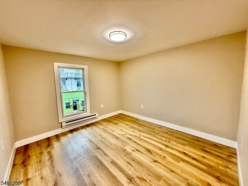196 Spring St - Photo 7
