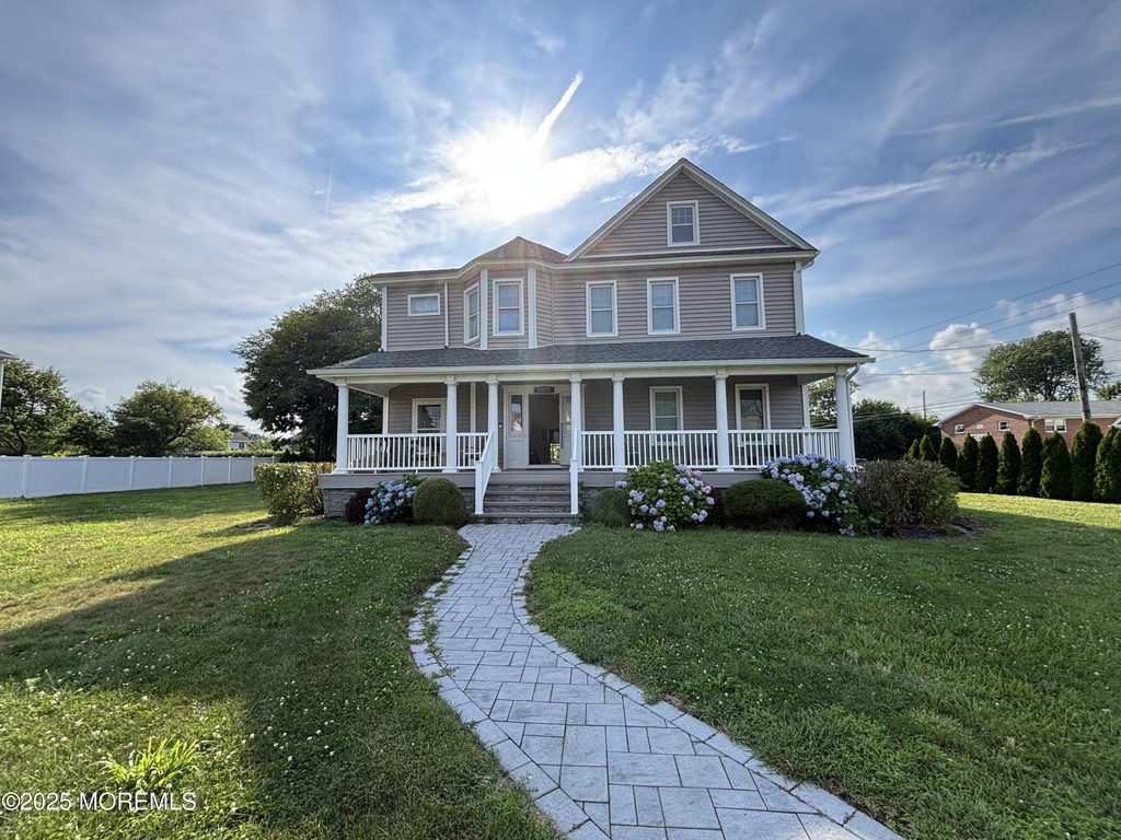 516 2nd Avenue - Photo 0