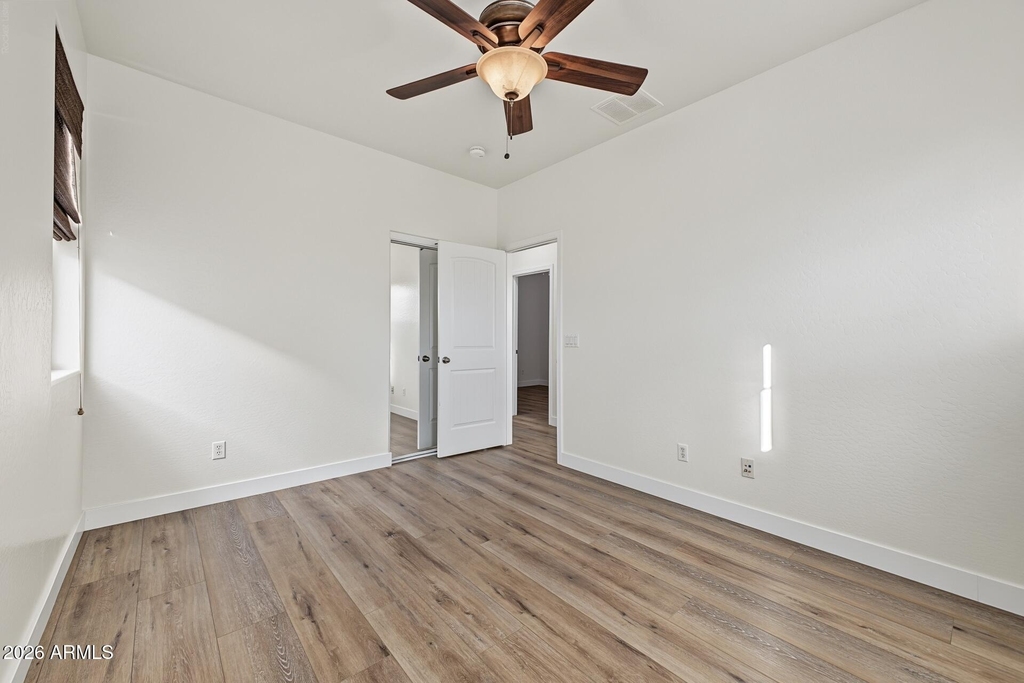 21052 W Elm Way Court - Photo 29