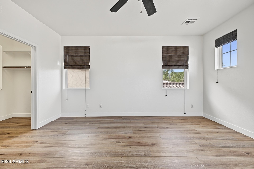 21052 W Elm Way Court - Photo 18