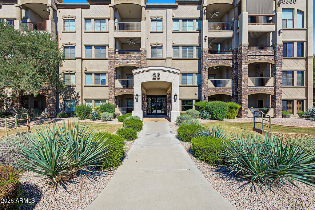 5350 E Deer Valley Drive - Photo 0