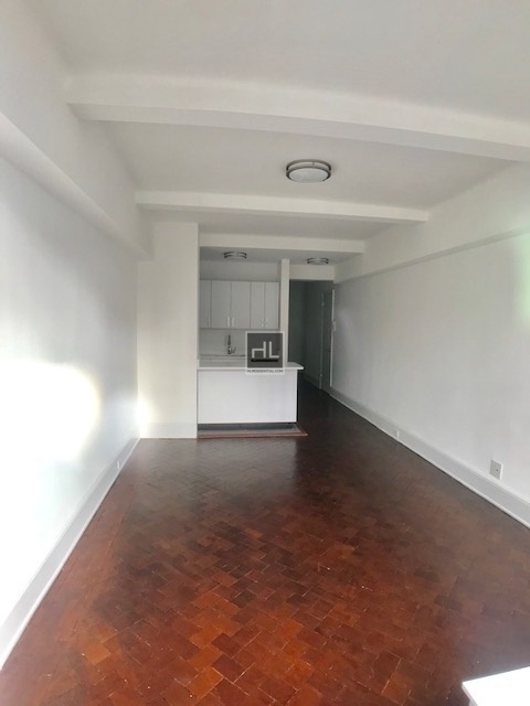 West 73rd Street - Photo 3