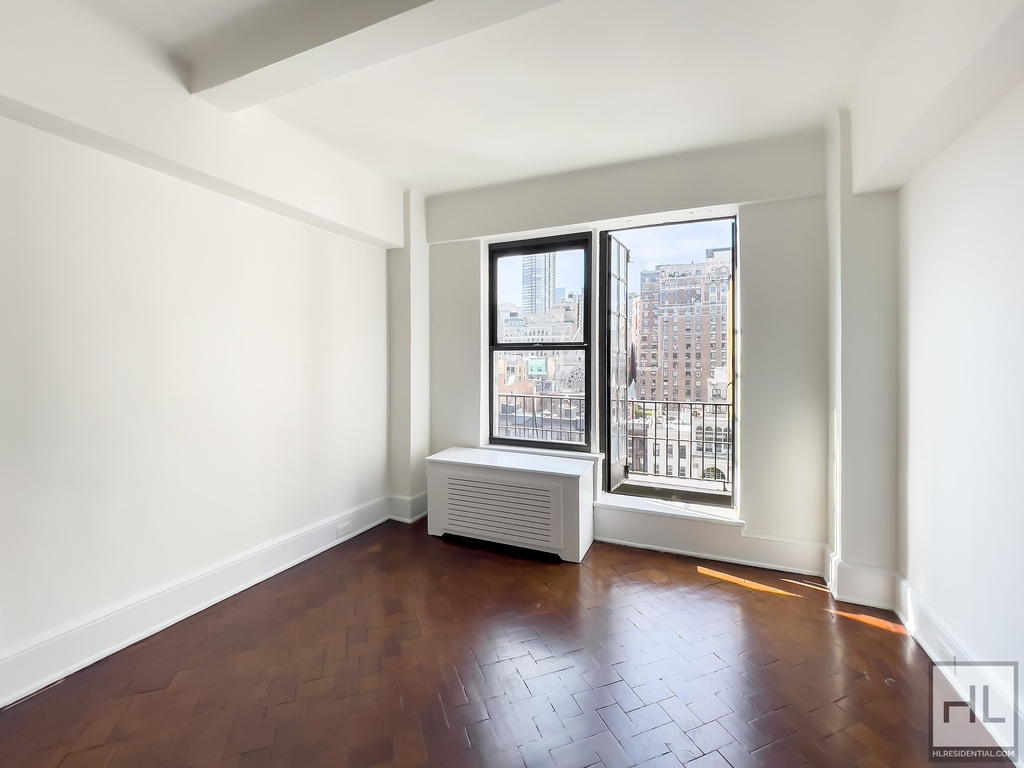 West 73rd Street - Photo 1