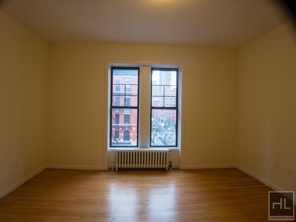 West 72 Street - Photo 2