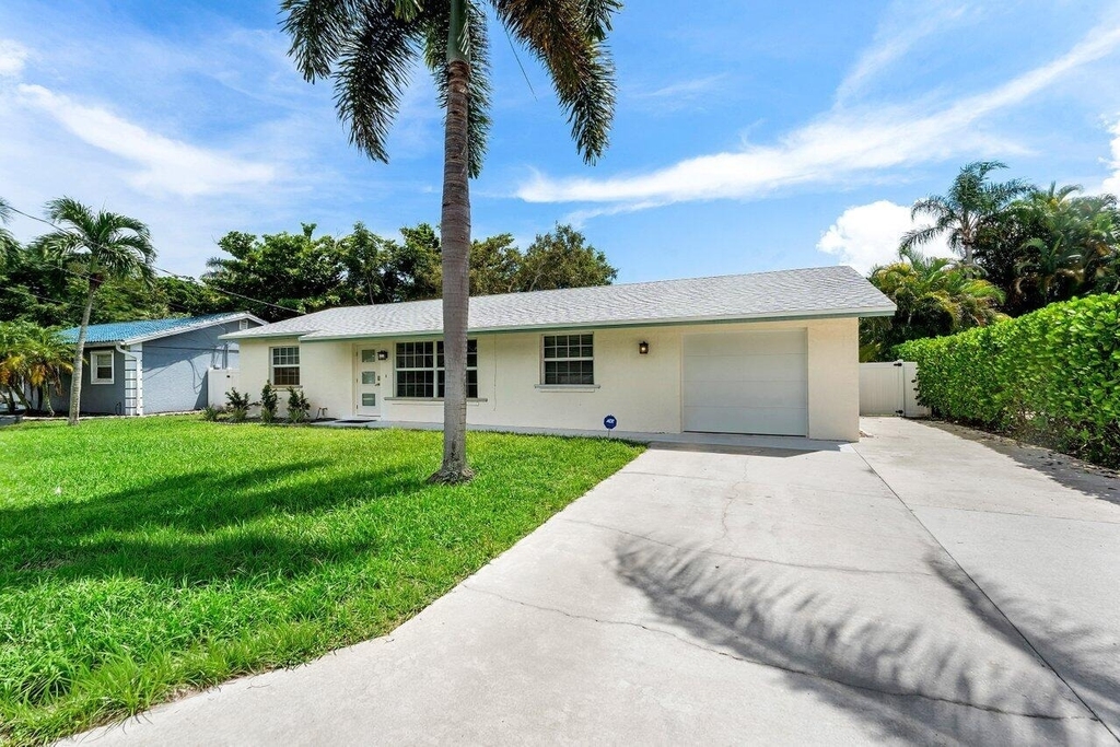 2350 Niki Jo Lane - Photo 1
