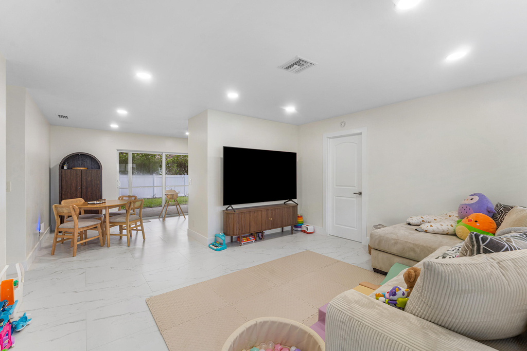 2350 Niki Jo Lane - Photo 9
