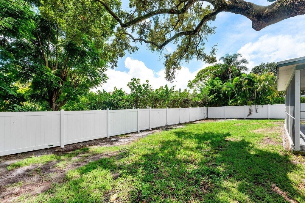 2350 Niki Jo Lane - Photo 3