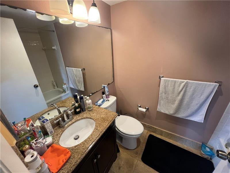 2339 Sw 15th Street - Photo 1