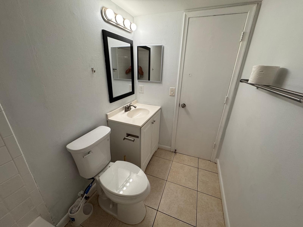 5150 Ne 6th Avenue - Photo 15