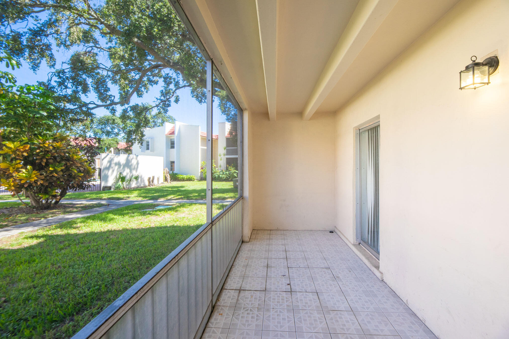 618 Nw 13th Street - Photo 24