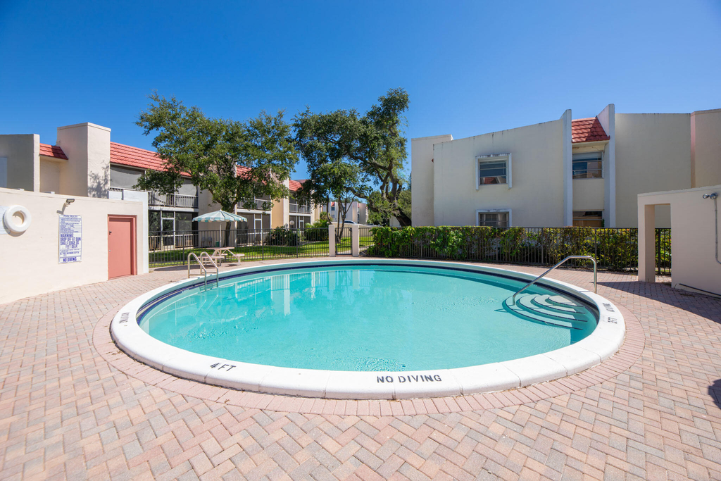 618 Nw 13th Street - Photo 28