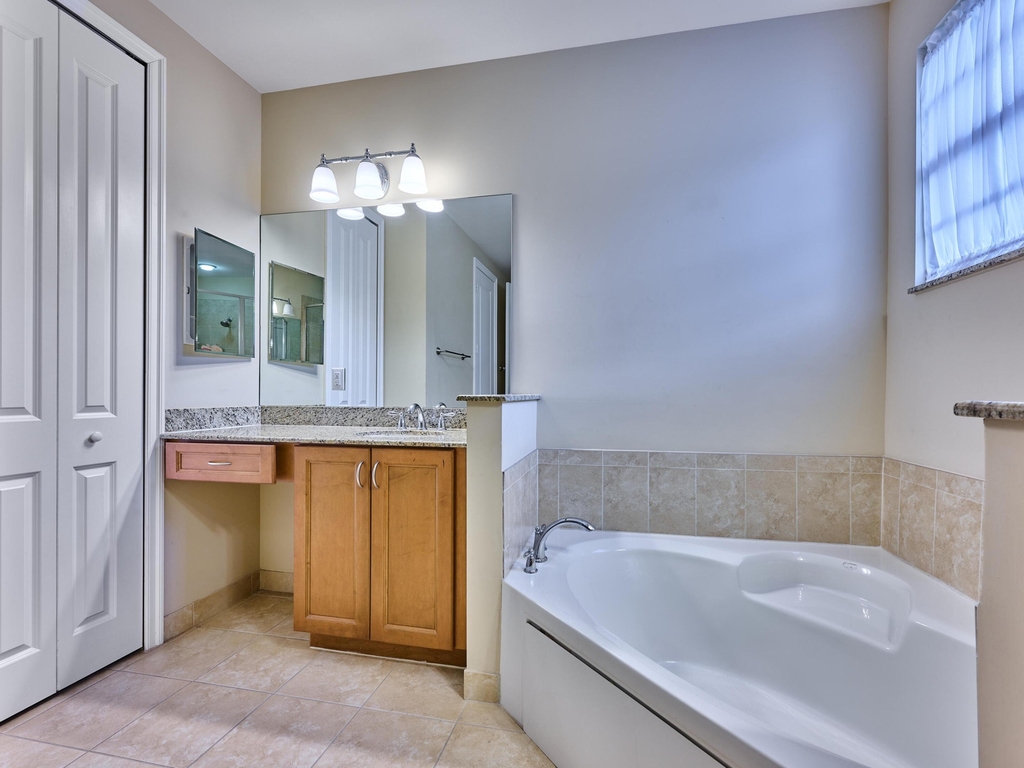 7593 Nw 113th Avenue - Photo 66