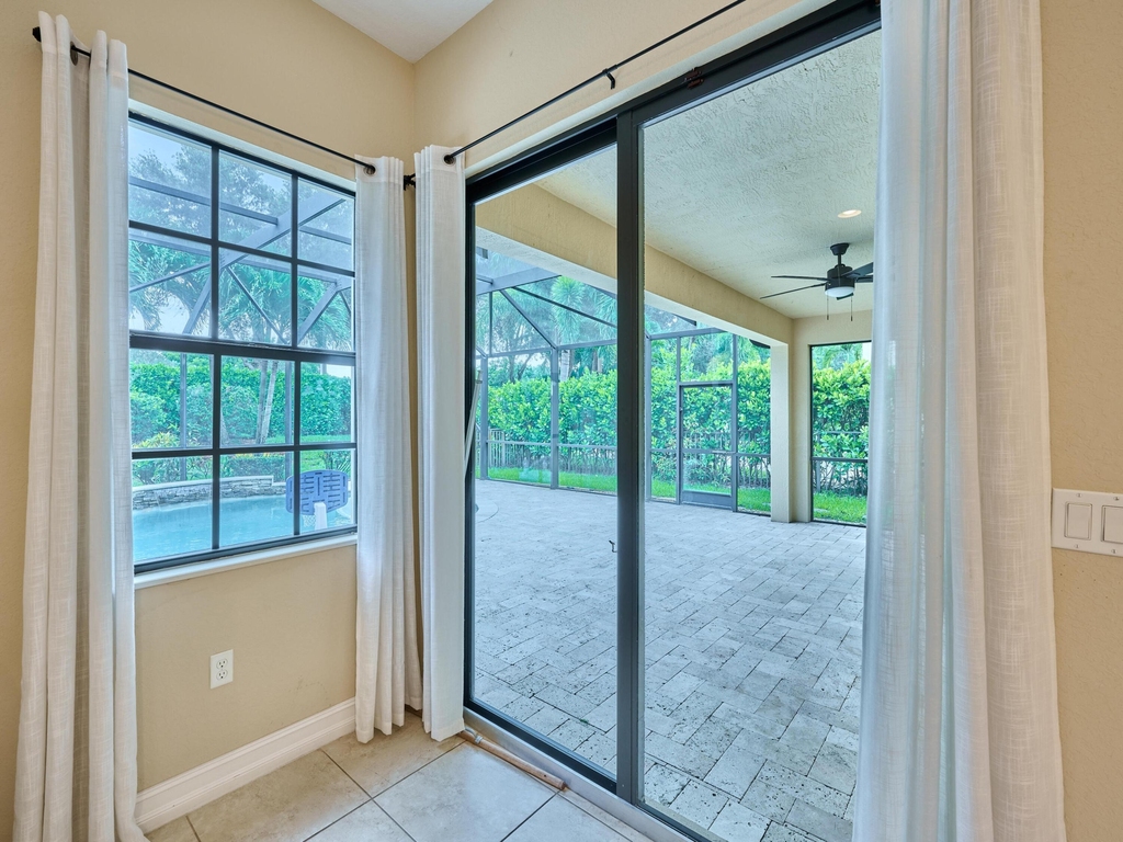 7593 Nw 113th Avenue - Photo 49