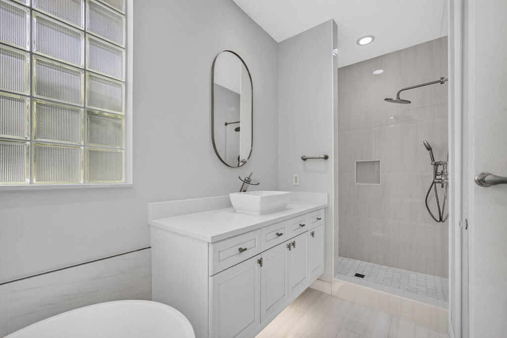 207 Isle Verde Way - Photo 48