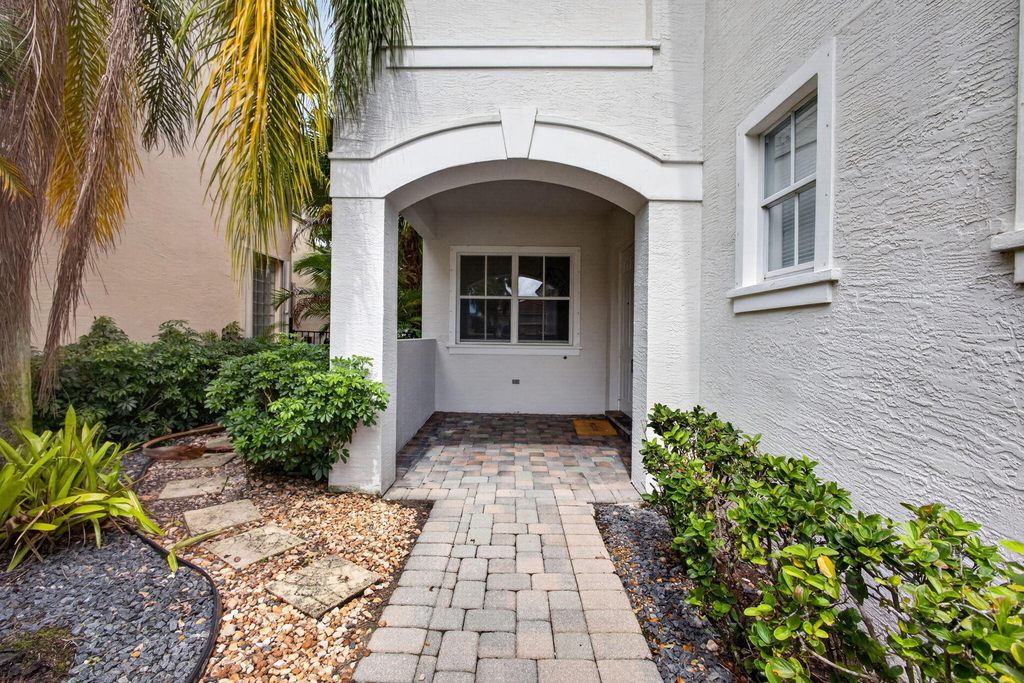207 Isle Verde Way - Photo 5