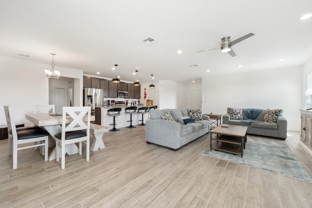 1862 Se Camilo Street - Photo 6