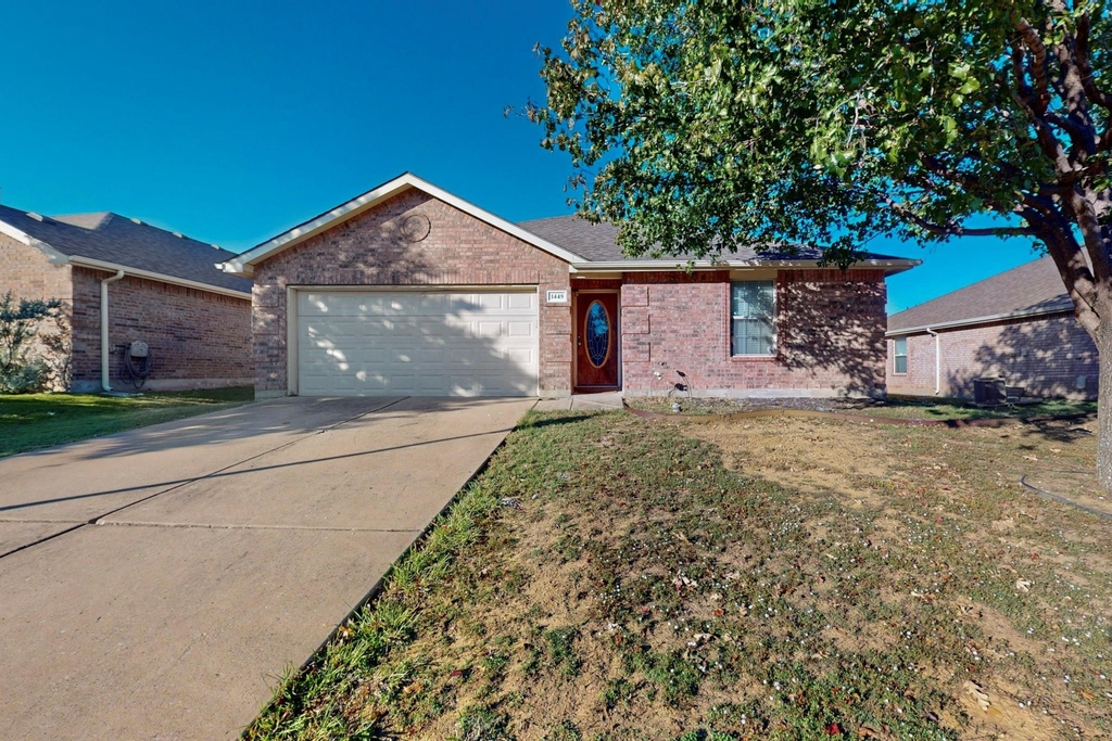 1449 Waterford Drive - Photo 2
