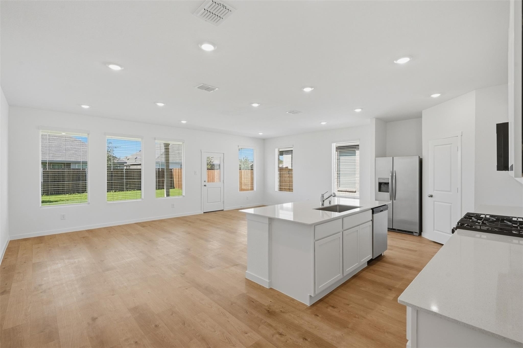 7117 Black Cherry Lane - Photo 4