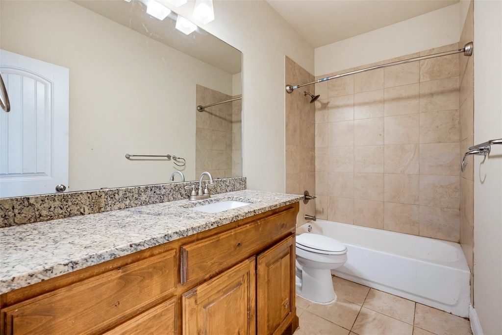 4721 Woodview Lane - Photo 17