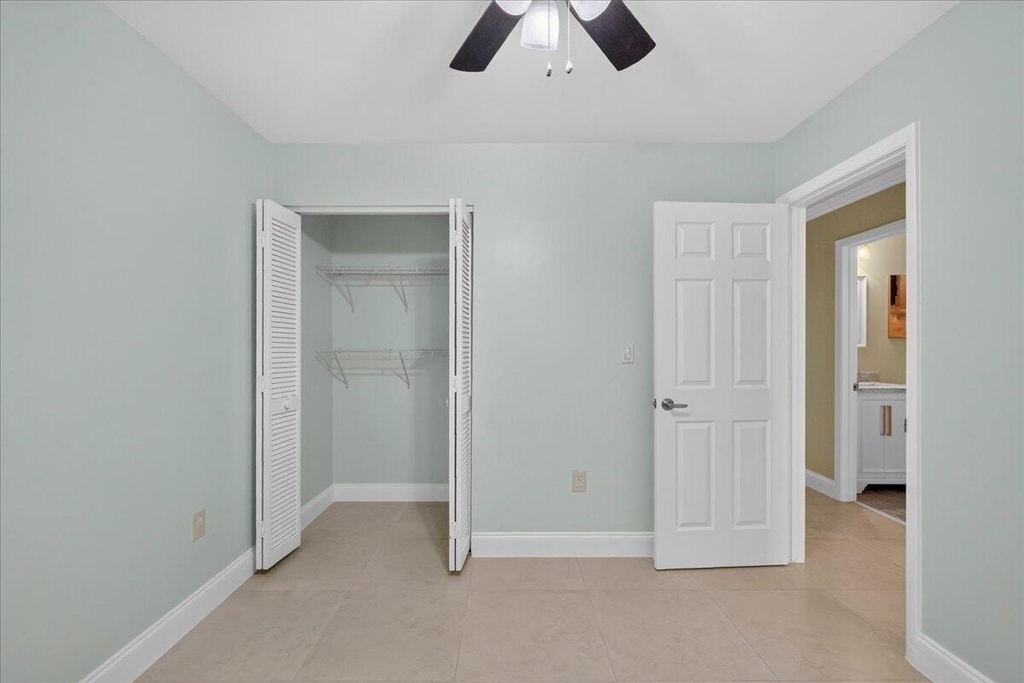 572 Sw 28th Avenue - Photo 26