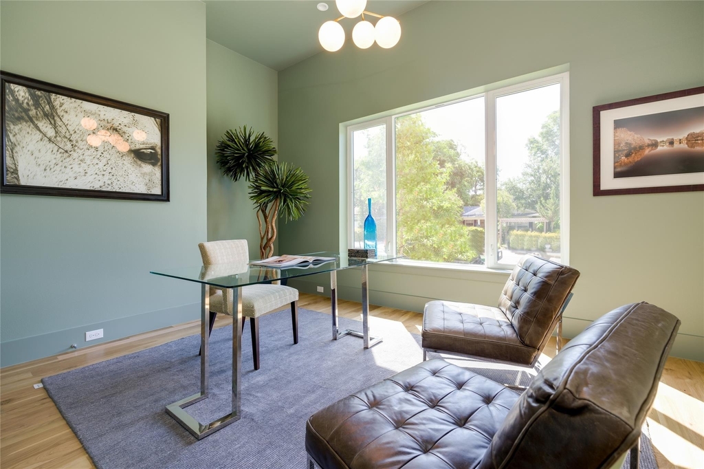 9315 Lenel Place - Photo 10