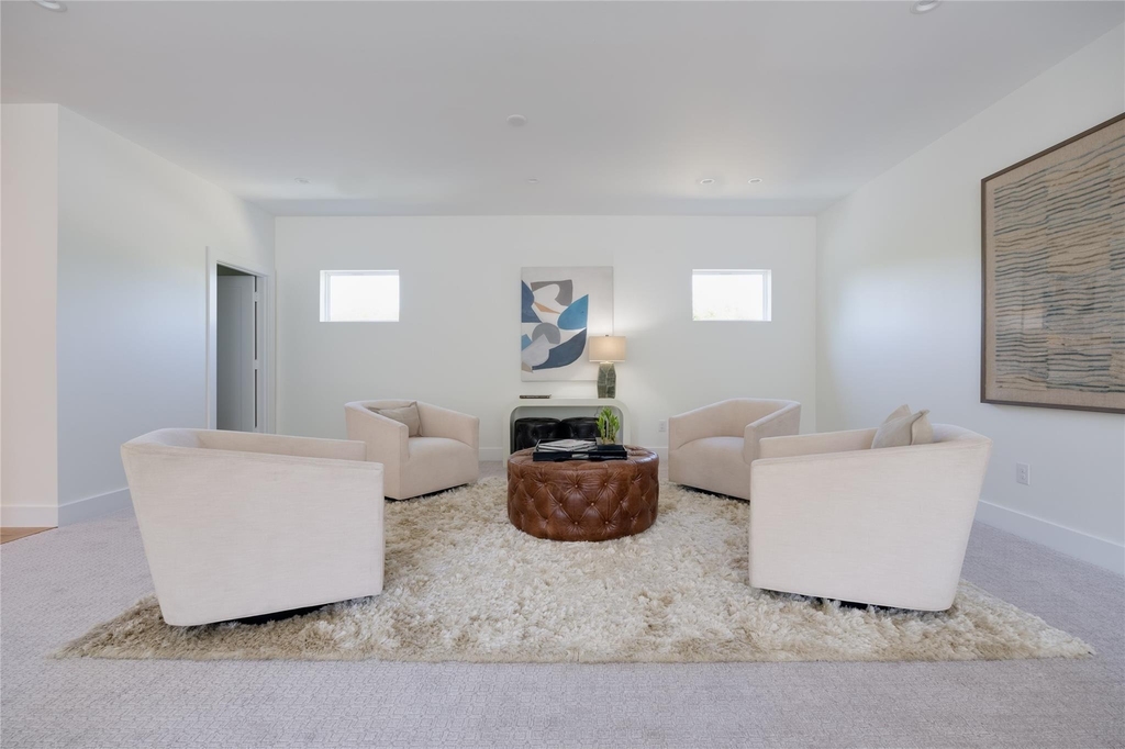 9315 Lenel Place - Photo 18