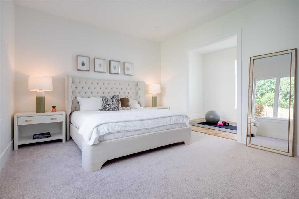 9315 Lenel Place - Photo 12