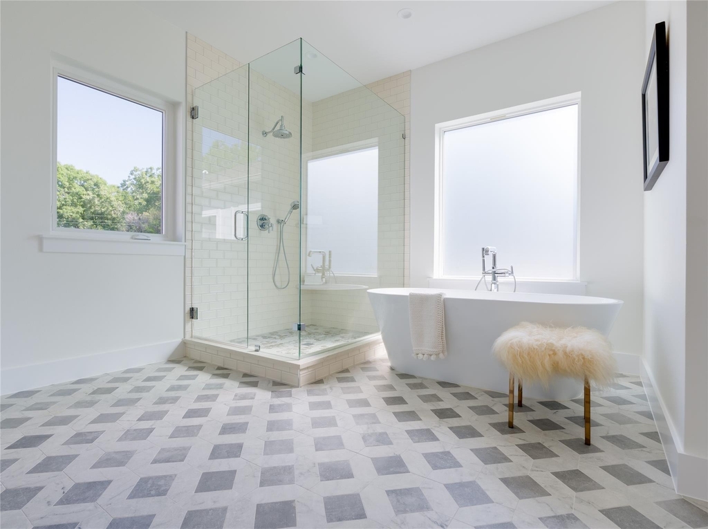 9315 Lenel Place - Photo 16