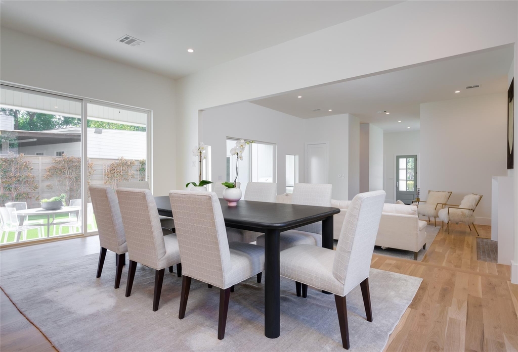 9315 Lenel Place - Photo 5