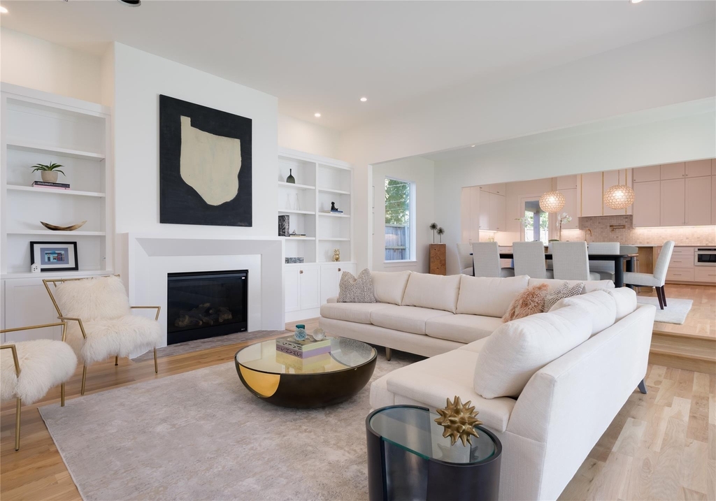 9315 Lenel Place - Photo 4